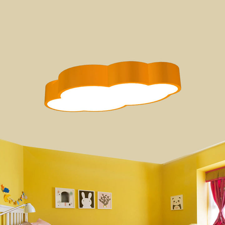 LED Sky Cloud Taklampe for Barnerom – Lekent Design i Rød/Gul/Skantoa | Skanto