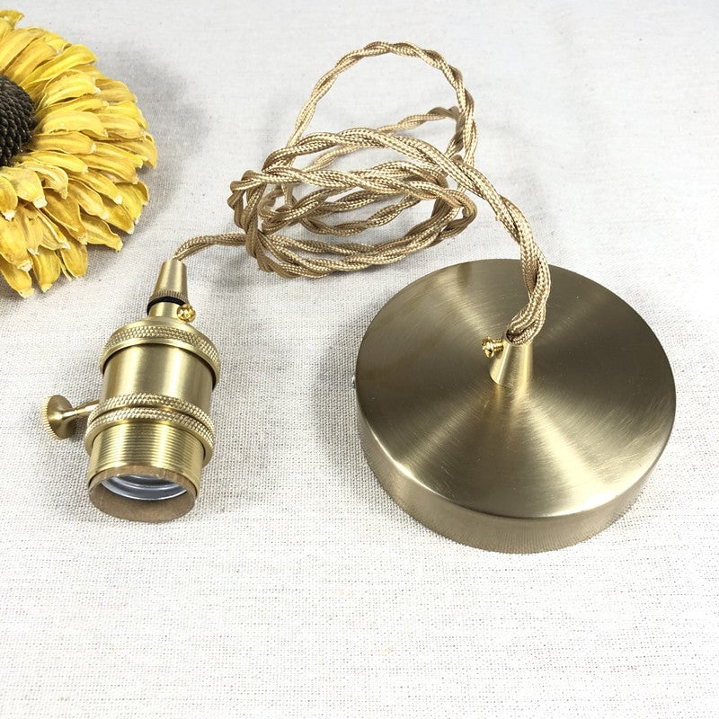 Skanto | GlasTangle - Kreativ Messinglampe