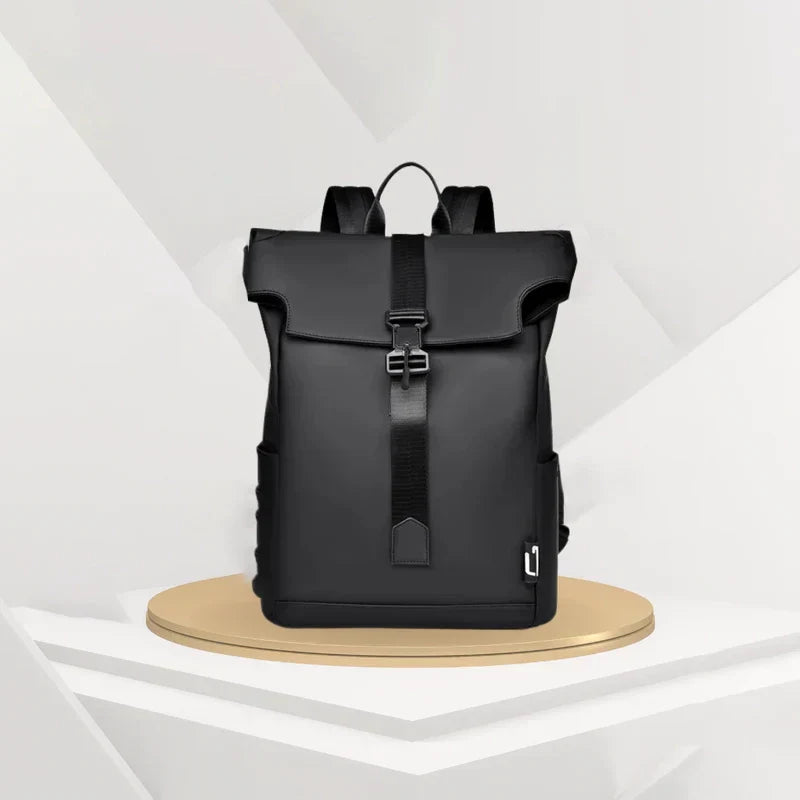 Skanto | Vanntett Reise- & Pendler-Ryggsekk – USB, Lett & Romslig