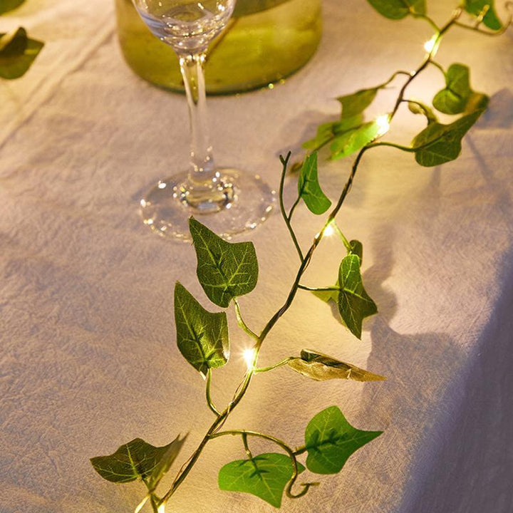 Skanto | Rheinwing™ Solcelle Rattan LED Lys