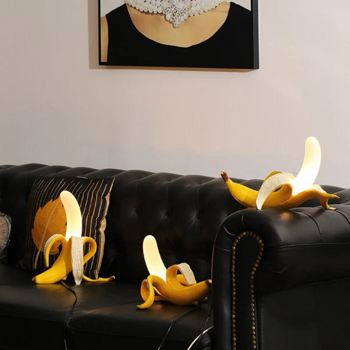 Skanto | Golden Banana LED Bordlampe