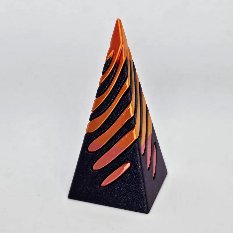Skanto | Umulig Pyramide Passage Skulptur