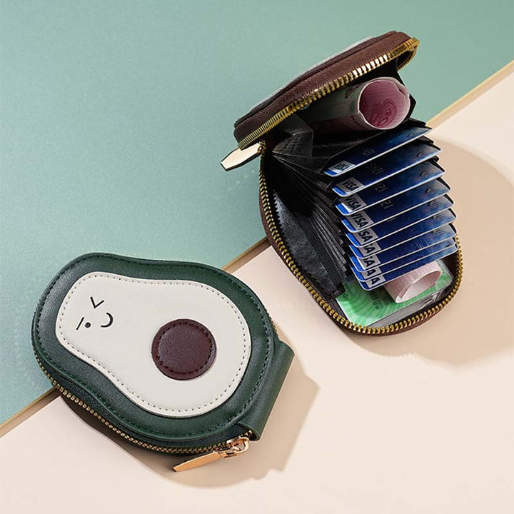 Skanto | Avocado-shaped multifunctional card holder