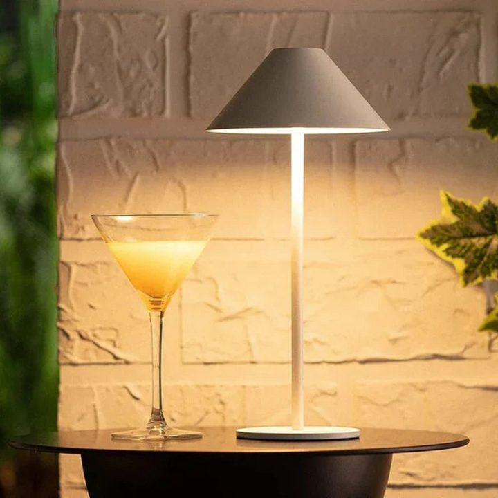 Skanto | Stilig Trådløs Bordlampe