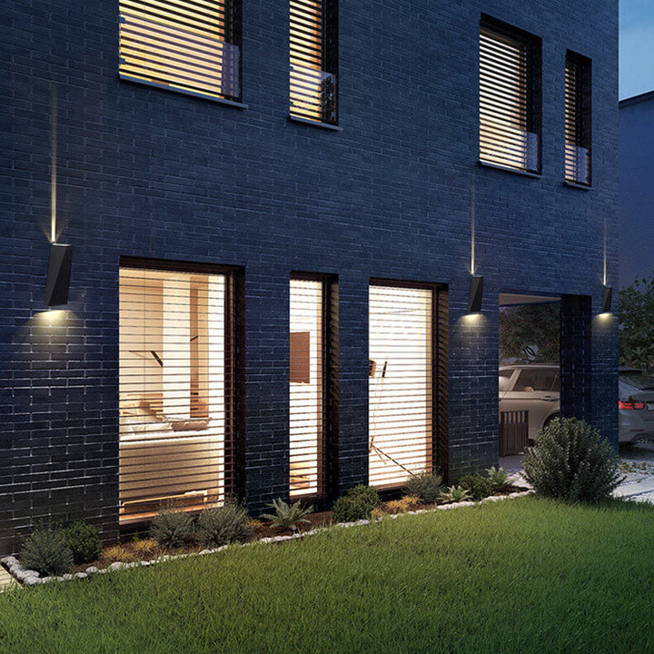 Enkel trapezoidal utendørs vanntett LED 2-lamputendørslampe | Skanto