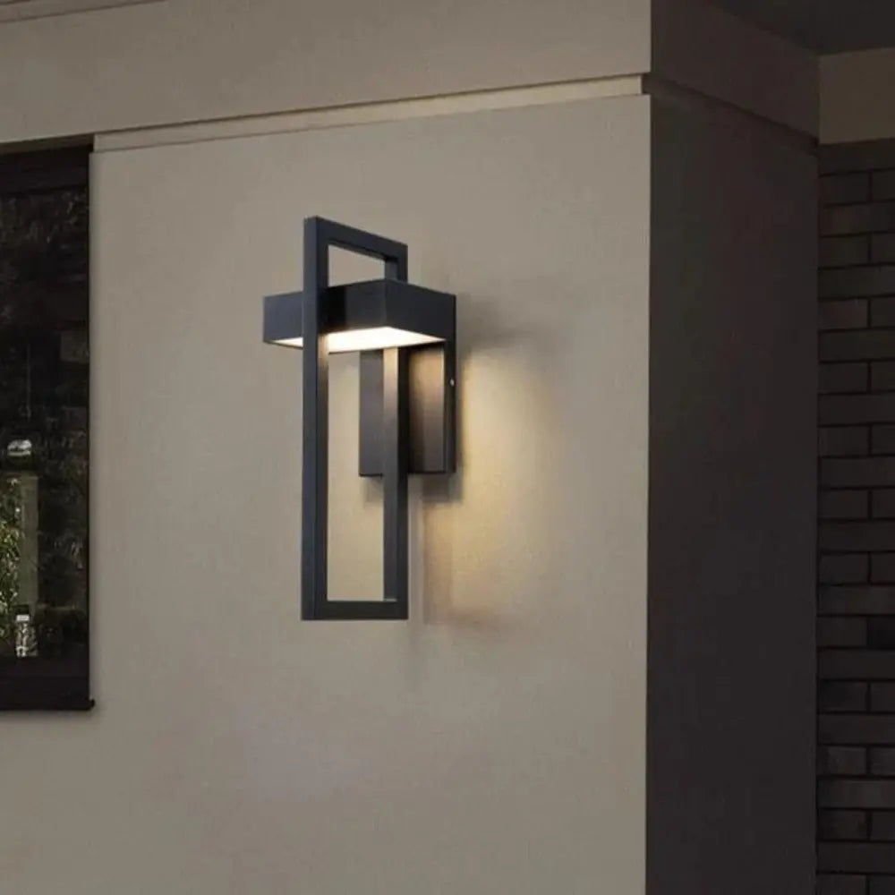 Skanto | AuraBright – Moderne Utendørs Vegglampe med Energisparende LED
