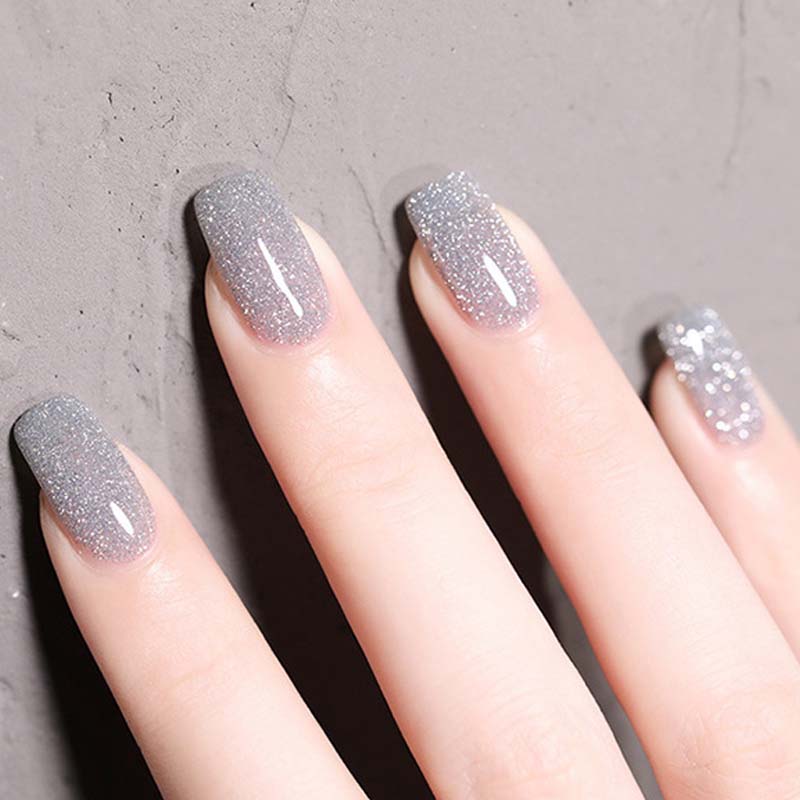 Glitter og diamant neglelakk (8ml) | Skanto