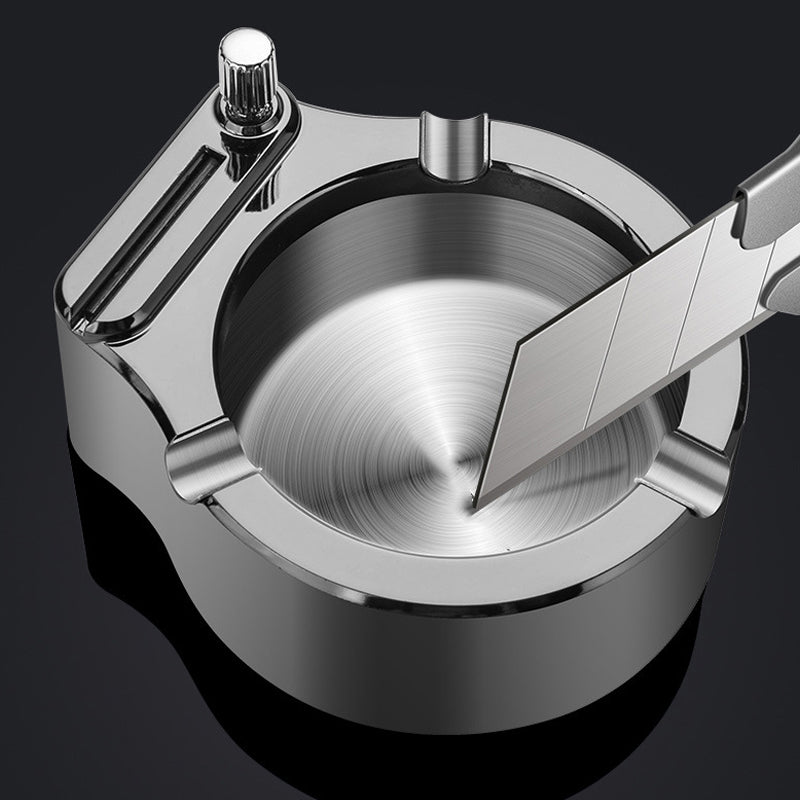 Retro metall asjett, sigarett tenner | Skanto