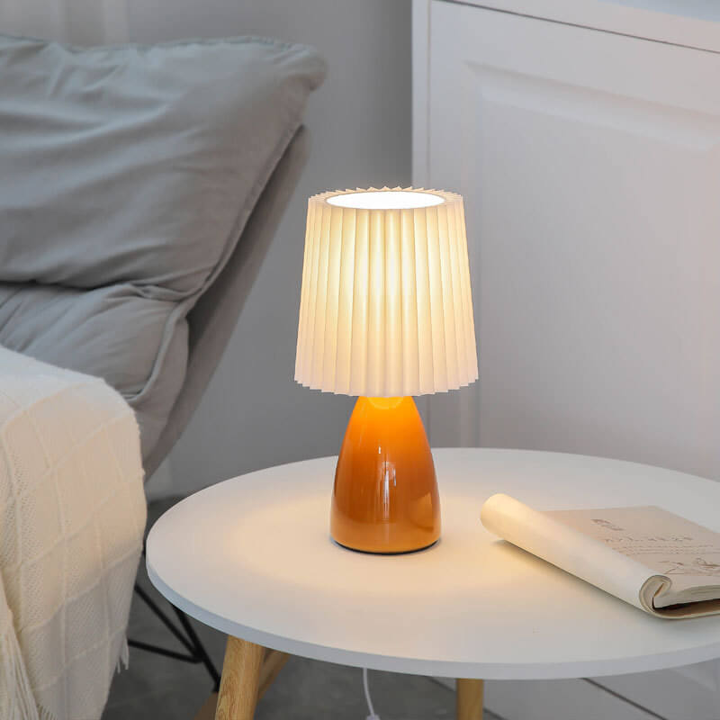 Skanto | Skandinavisk Retro Bordlampe med Foldsøm og Glassbase
