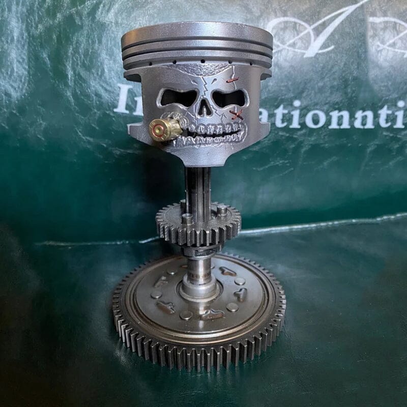 Skanto | Piston Skull Face Skulptur