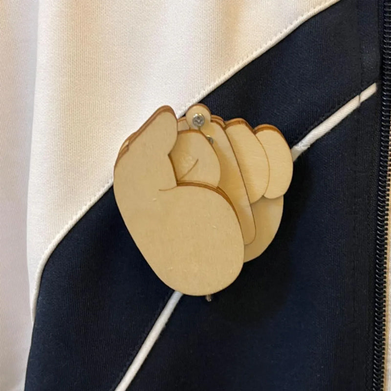 Skanto | Morsom Tre Finger Pin
