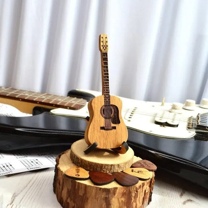 Skanto | Treboks for akustisk gitarutstyr