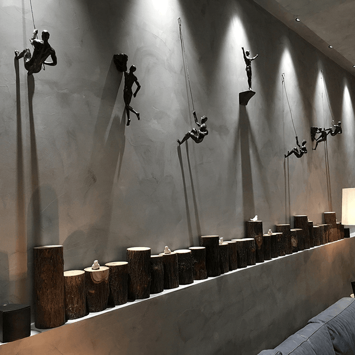 Skanto | Klatrende Mann Vegg Skulptur Sett – Moderne Harpiks Kunst