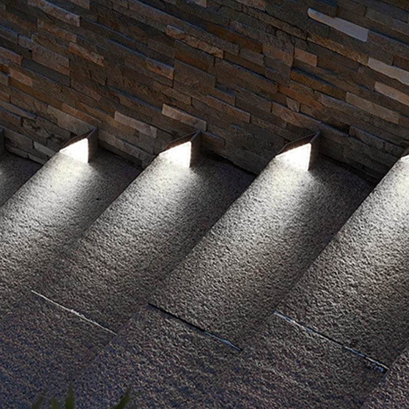 Skanto | LED Solenergi Vanntette Trinn Lys