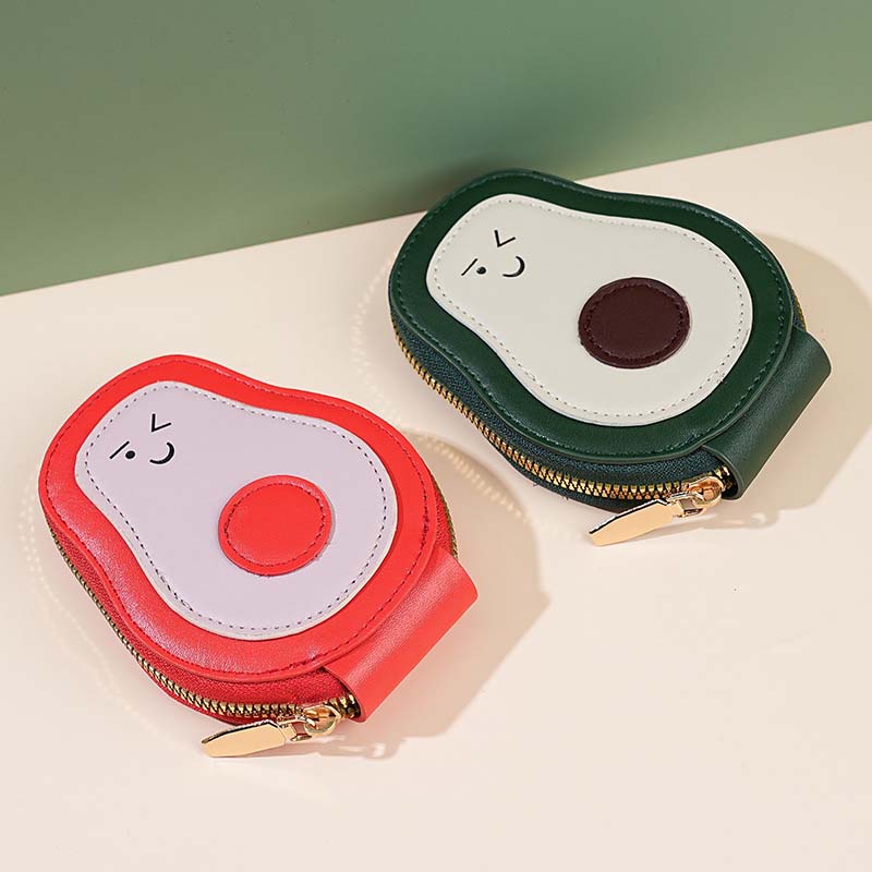 Skanto | Avocado-shaped multifunctional card holder