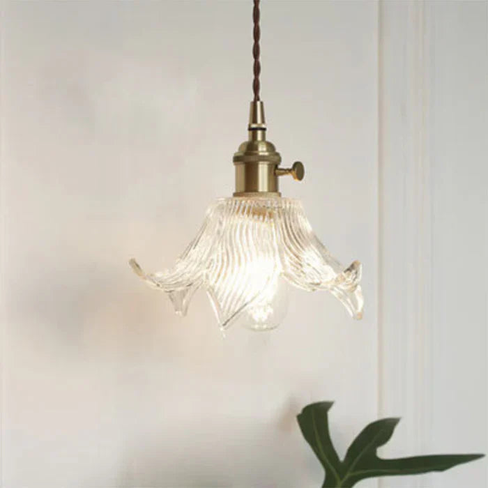 OpulentGlow Pendel – Elegant Glass Henge Lamp Skanto