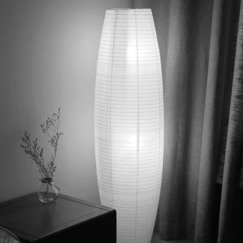 Moderne gulvlampe med dobbelt lampeskjerm – LumiTwins designlampe 137 cm høy | Skanto
