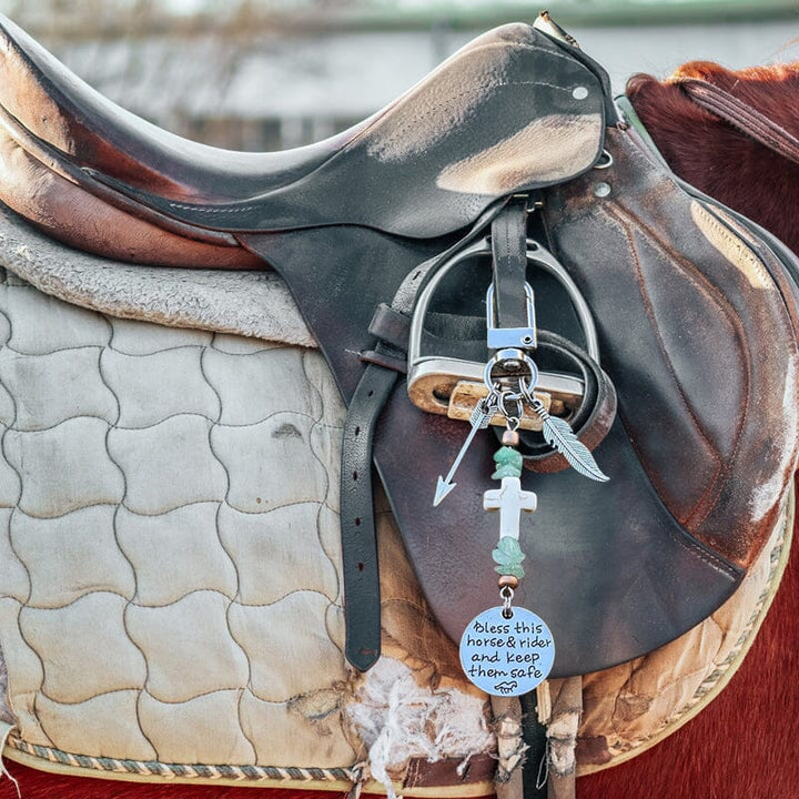 Skanto | Saddle and bridle charm clip