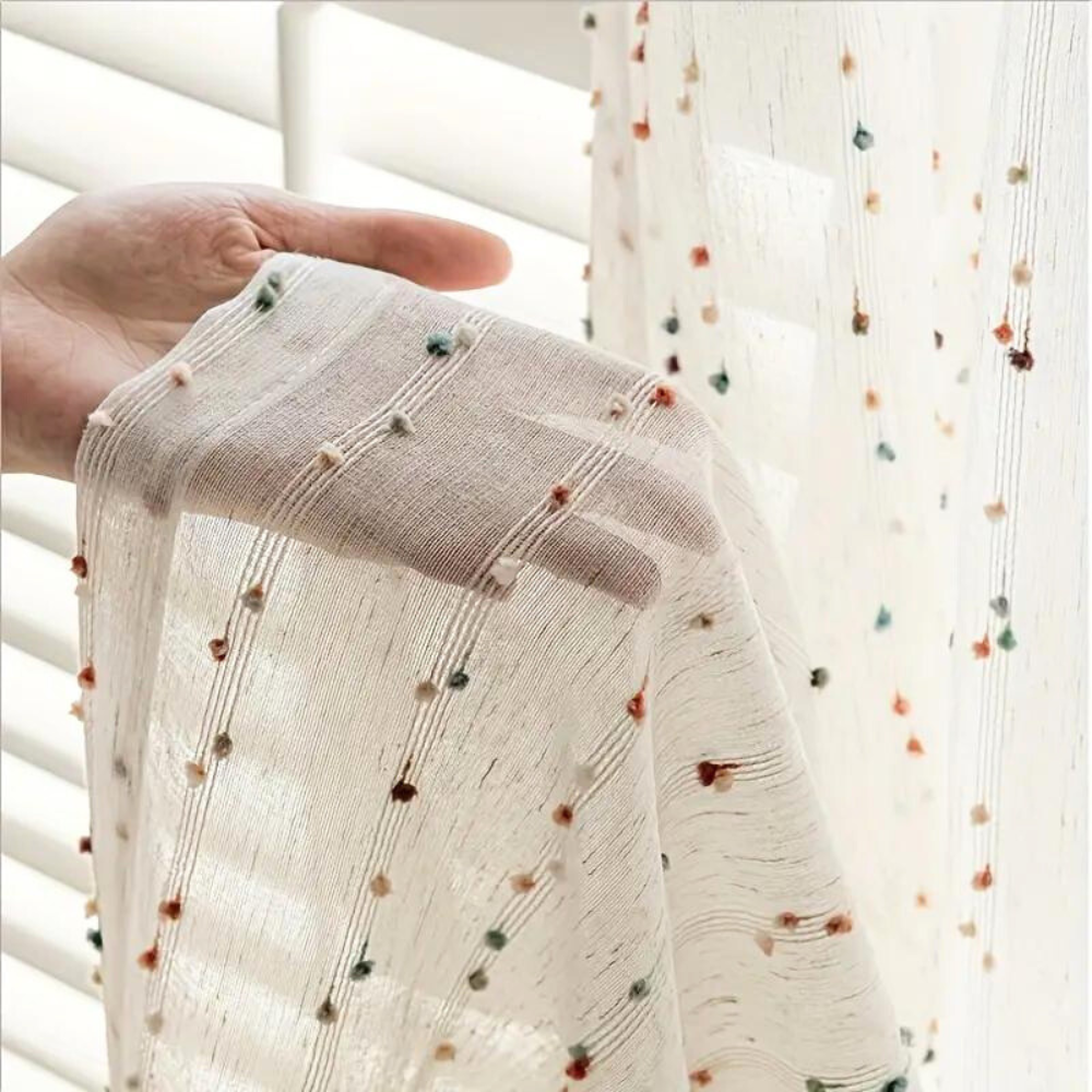 Skanto | Sugar Bean Regnbue Brodert Tyll Gardinpanel
