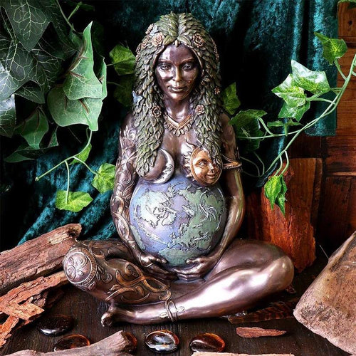 Skanto | Mor Jord Gudinne Statue