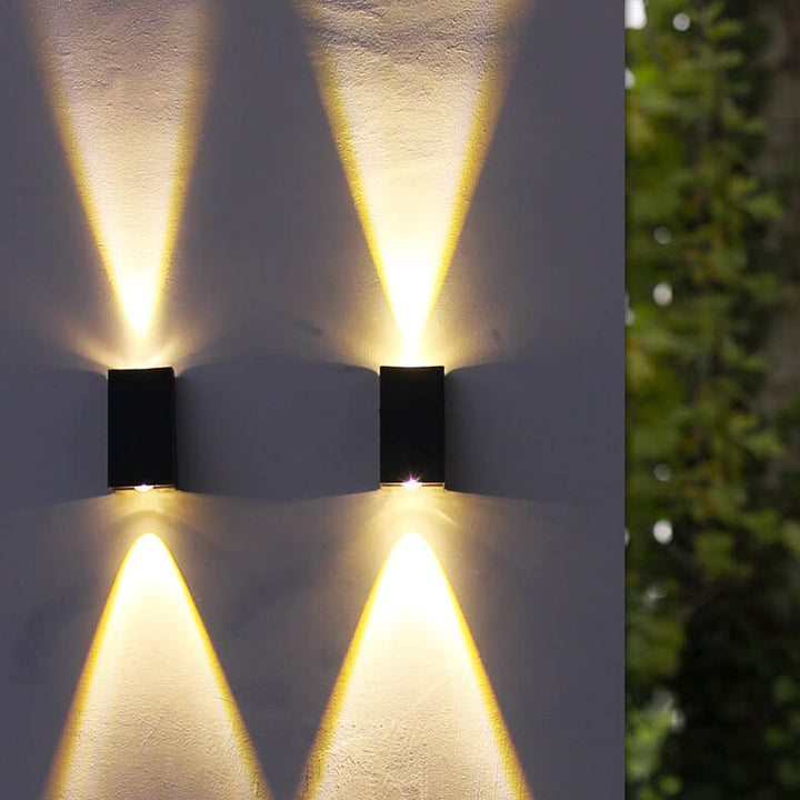 Enkel Solar Trapesformet Utendørs Vanntett Opp og Ned Lys LED Vegglampe | Skanto