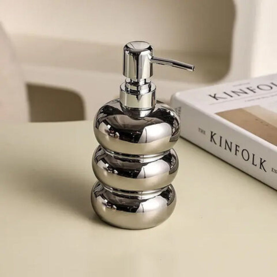 Keramisk dispenser med pumpe Skanto