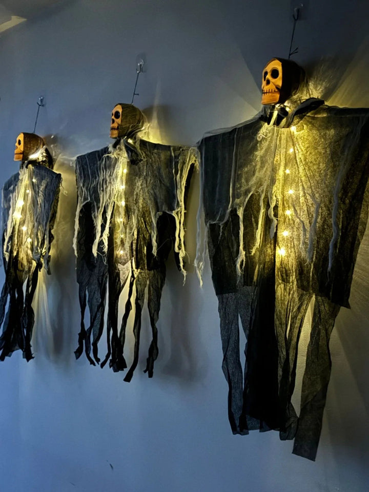 Skanto | Lysende Halloween Skeletthengende Dekorasjon