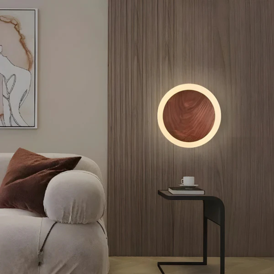Skanto | Skandinavisk Tre LED Vegglampe