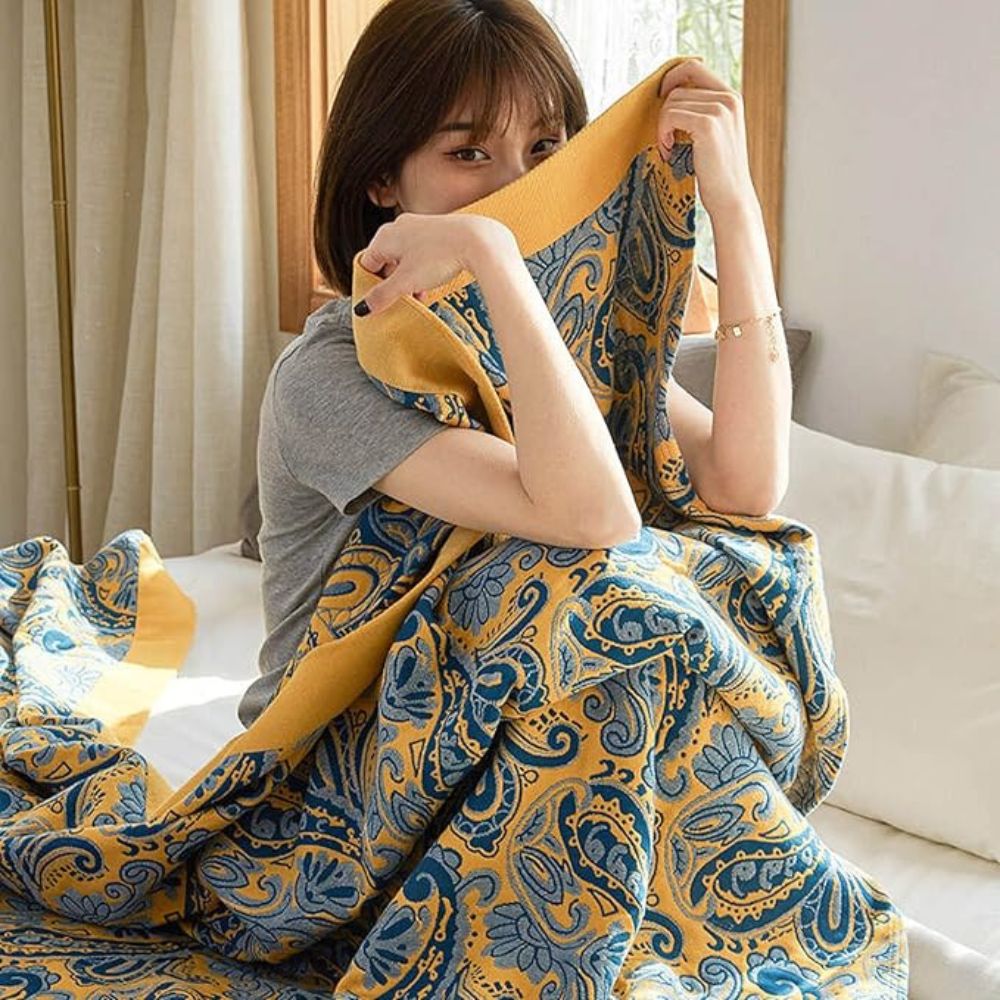 Skanto | Azure Golden Retro Bomullteppe