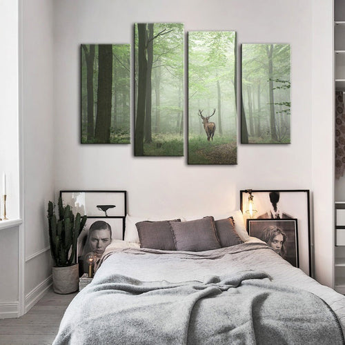 4 stk Tåkelagte Mystiske Hjorter i Skogen - Lerret Veggkunst Maleri | Skanto
