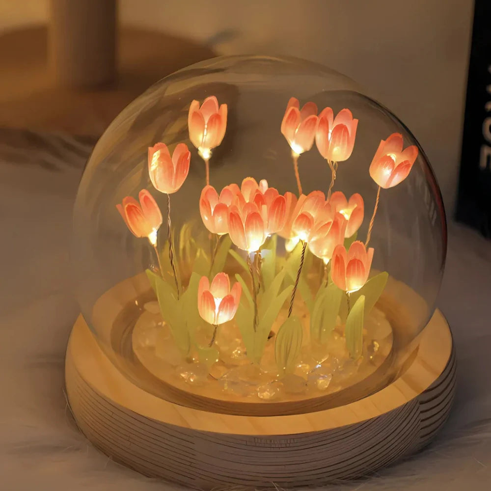 Glass Dome Tulip Light | Skanto