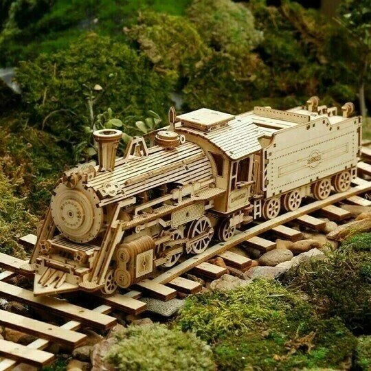 Super Tre Wooden Mechanical Model Puzzle Set | Skanto
