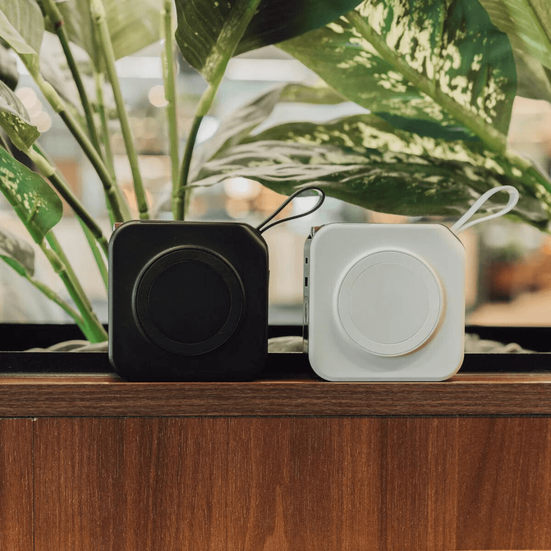 PowerGo Pro – Trådløs Hurtiglading Power Bank | Skanto
