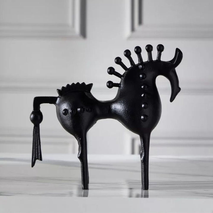Abstrakt Metall Hest Skulptur | Skanto