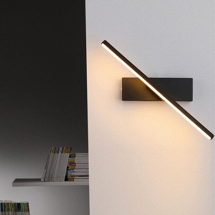 Skanto | Moderne Enkel Roterbar Vegglampe