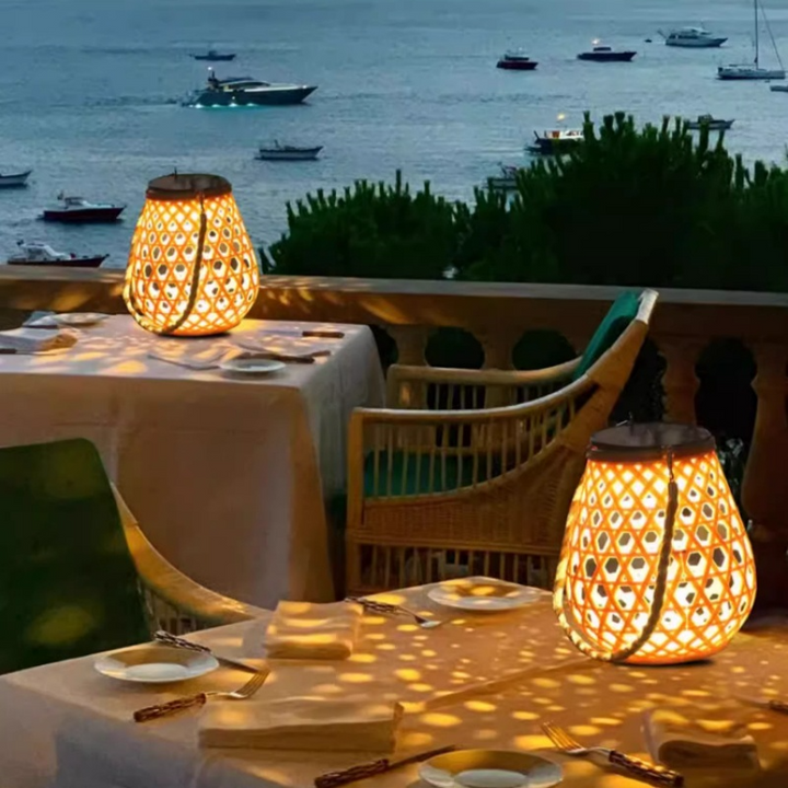 Skanto | Solr LED Rattanlampe – Stor utendørs belysning i oval design for hage og terrasse