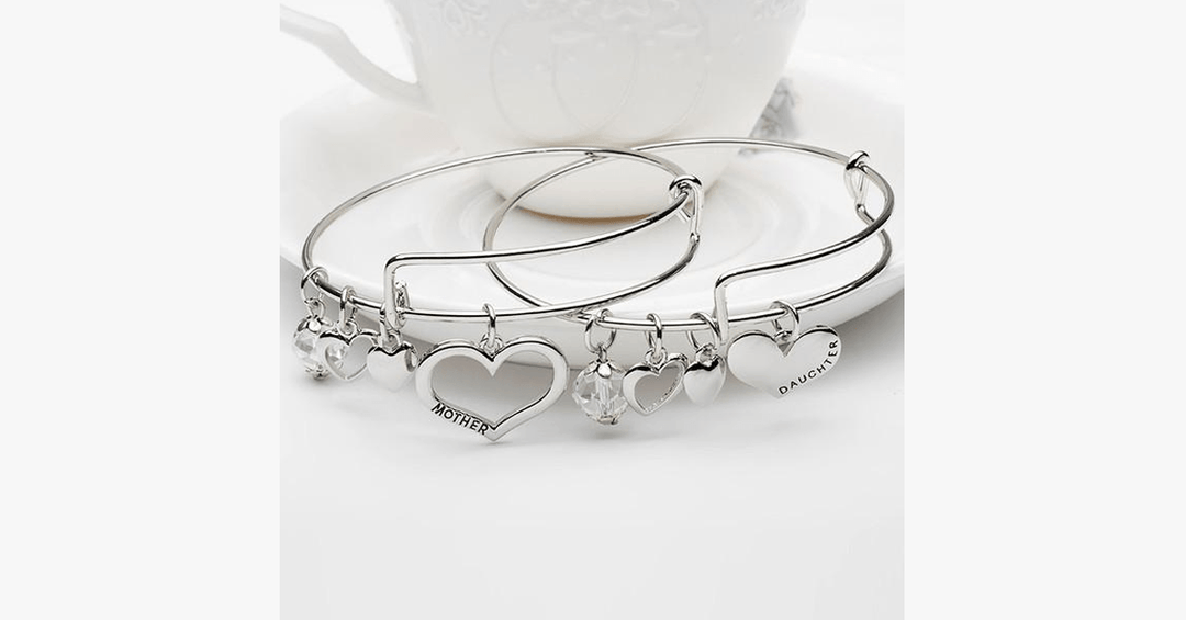 Skanto | Mor Datter Charm Armbånd Sett