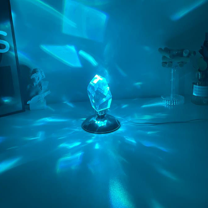 Skanto | LuxorLite Diamond Crystal LED Bordlampe | Luksuriøs Stemningsbelysning | 3 eller 16 Fargeforandring | Trådløs Nattlampe