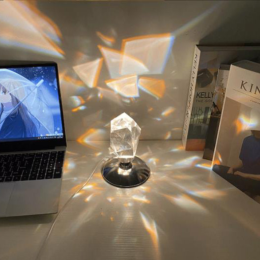 Skanto | LuxorLite Diamond Crystal LED Bordlampe | Luksuriøs Stemningsbelysning | 3 eller 16 Fargeforandring | Trådløs Nattlampe