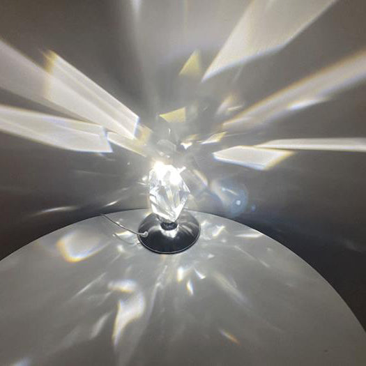Skanto | LuxorLite Diamond Crystal LED Bordlampe | Luksuriøs Stemningsbelysning | 3 eller 16 Fargeforandring | Trådløs Nattlampe