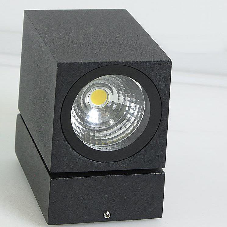 Moderne Utendørs Vanntett Firkantet Spotlight Justerbar Vinkel LED Hage Vegglampe | Skanto
