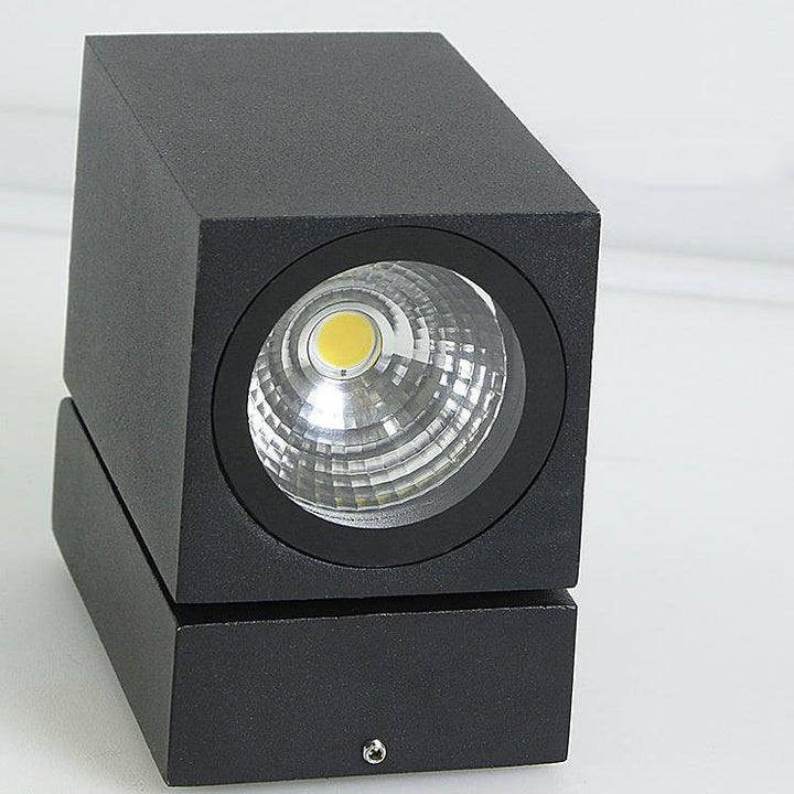 Moderne Utendørs Vanntett Firkantet Spotlight Justerbar Vinkel LED Hage Vegglampe | Skanto