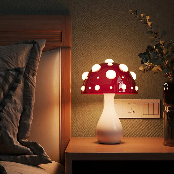 Skanto | LumiFungi – Luksus LED Bordlampe med Stemningsfylt Sopdesign og Dimbar Lys