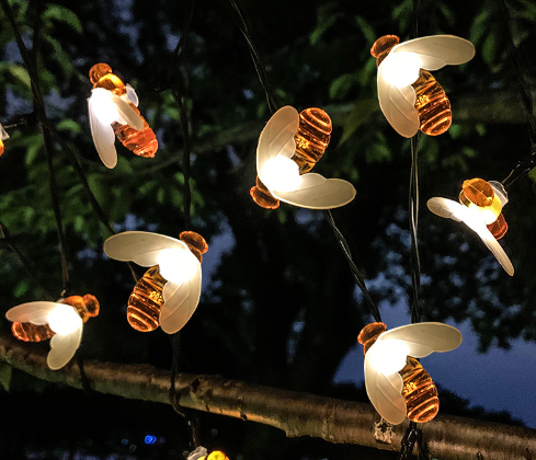 Skanto | Moderne Art Deco Vanntett Sol PVC Gummi Akryl Snø Bi Kule Krystall Kule Tåreformet LED Lyskjede Utendørs Lys For Hage