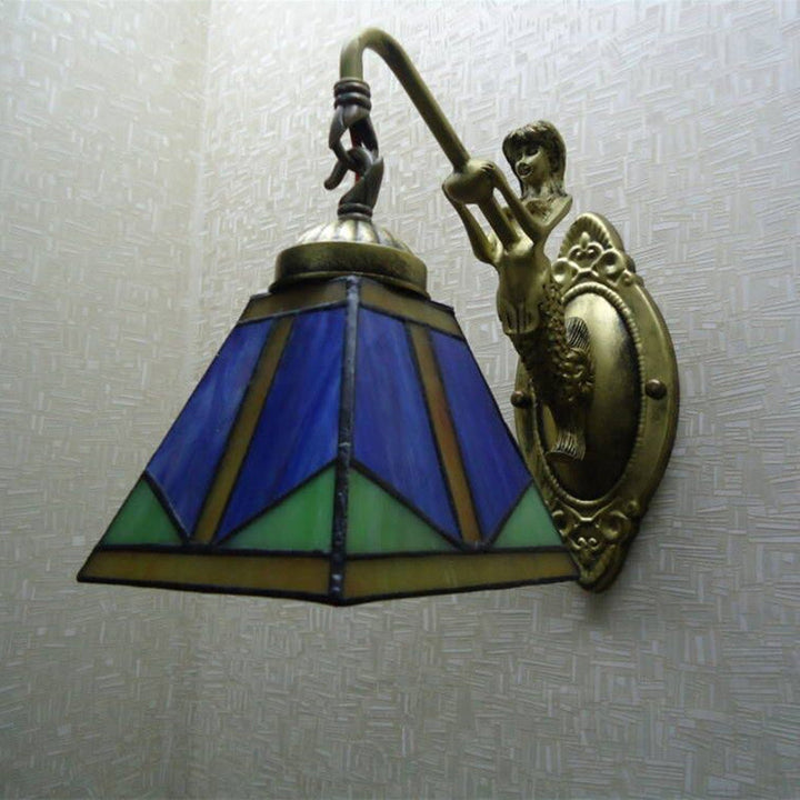 Trapes vegglampe, Tiffany bronseskåret glassvegglampe med havfruearm
