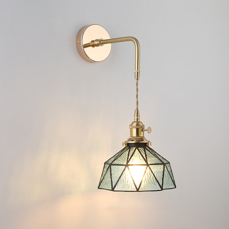Skjermet Glass Vegglampe Vintage Enkelt Lyspære Sengemontasje Lampe i Gull | Skanto