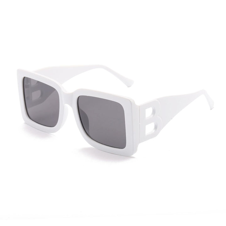 Dame oversized solbrille i elegant design Skanto