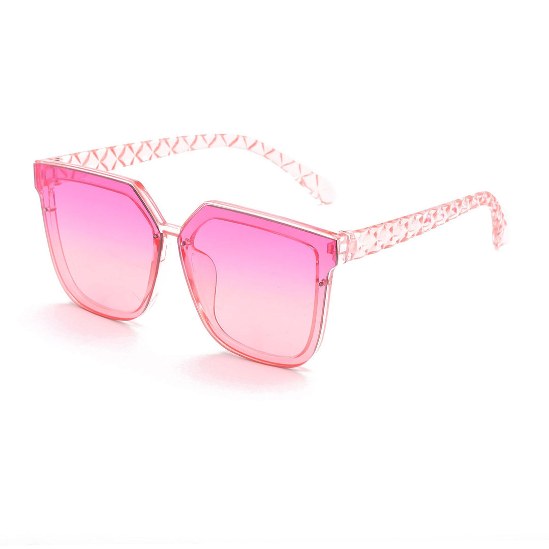 Dame modische solbrille med innovativ polygonal design Skanto