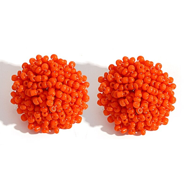 Skanto | Lys og morsom håndlaget multicolor perle pompom stud øredobber