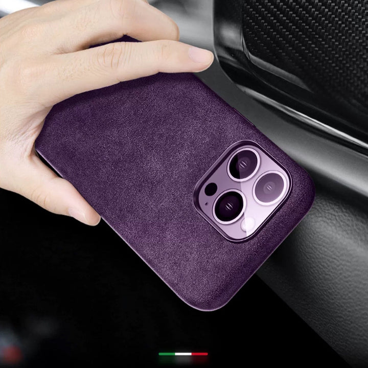Magnetisk deksel i italiensk Alcantara til iPhone